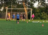 Eerste training S.K.N.W.K. Vrouwen 30+ van het seizoen 2022-2023 (25/37)